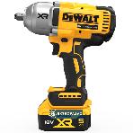 Akumulatorowy klucz udarowy DeWalt DCF900P2T-QW 1/2 cala z pierścieniem zabezp. 1355Nm 18V XR 2x5,0Ah Li-Ion TStak 3