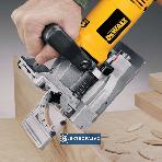 Frezarka do wpustów DeWalt DW682K-QS 600W walizka Nowość 5