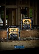 Radio DeWalt DCR019-QW AM/FM AUX 230V/18V XR bez akumulatora i ładowarki Nowość 4
