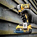 Akumulatorowy zakrętak udarowy DeWalt DCF887P2-QW 1/4 cala 205Nm 18V XR 2x5,0Ah Li-Ion TStak 5